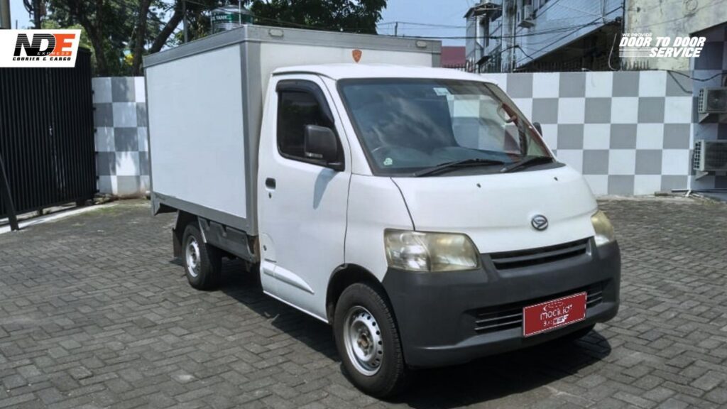 nde cargo mobil box kecil